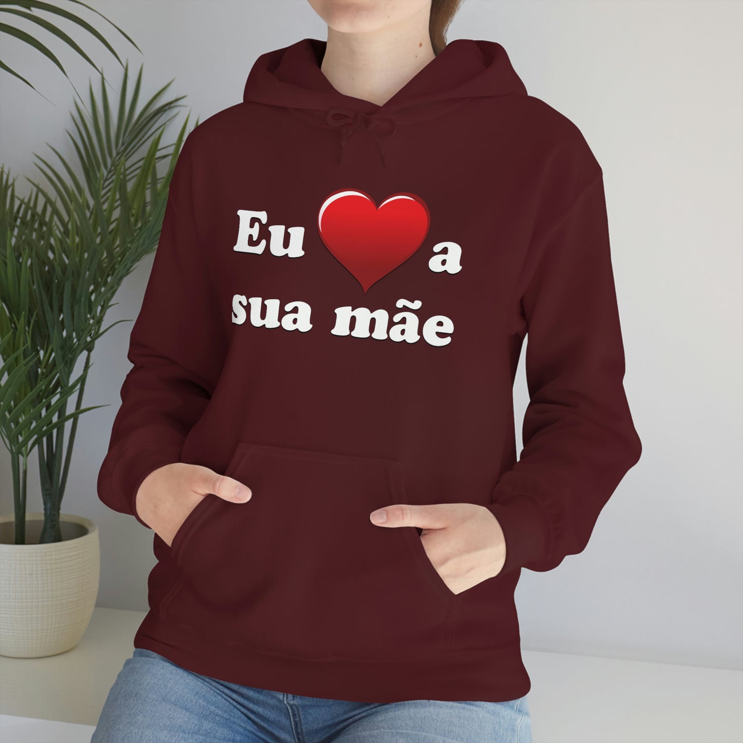 Eu ♥ a sua mãe - Unisex Heavy Blend™ Hooded Sweatshirt