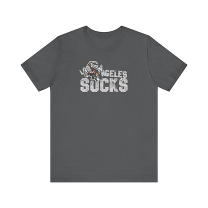 L.A. sux (for Las Vegas fans) - Unisex Jersey Short Sleeve Tee