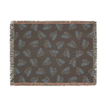 Woven Blanket — Cozy Abstract Heart Pattern Throw for Living Room & Gift