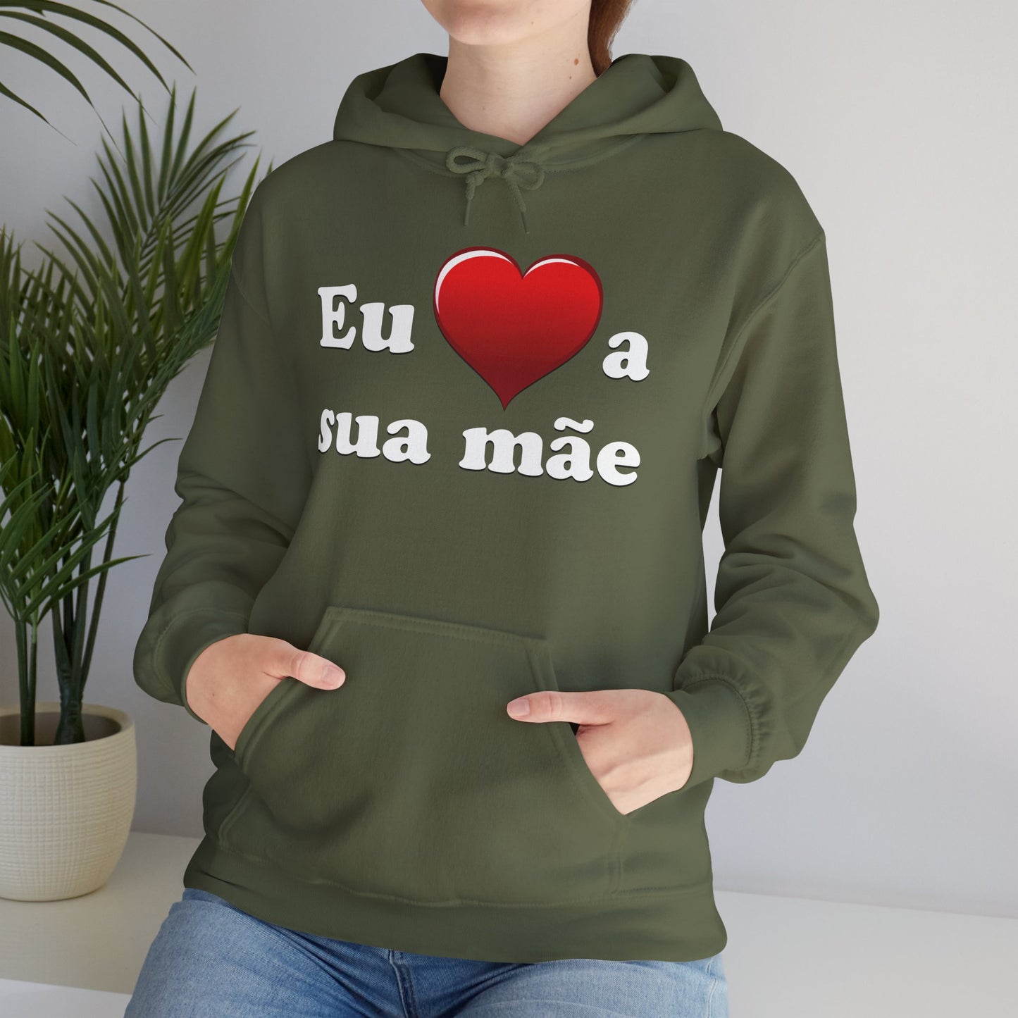 Eu ♥ a sua mãe - Unisex Heavy Blend™ Hooded Sweatshirt
