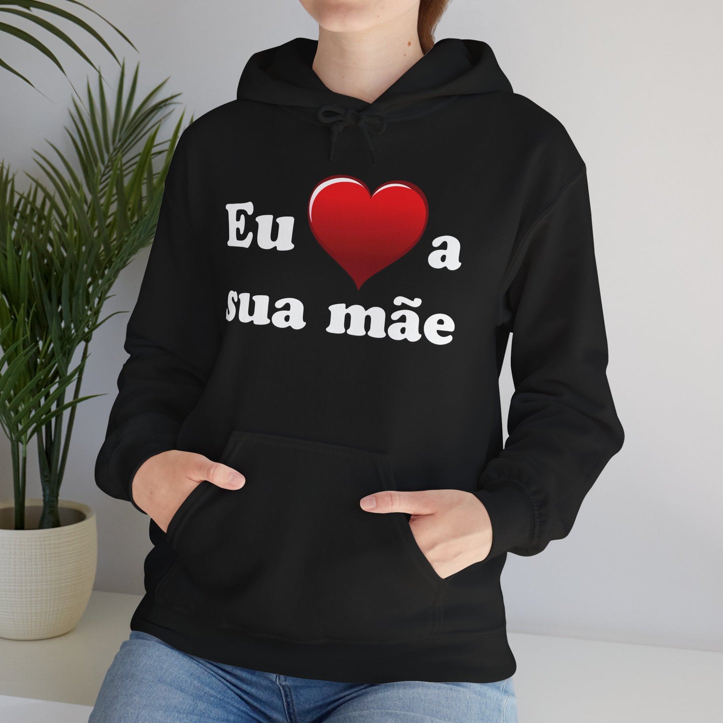 Eu ♥ a sua mãe - Unisex Heavy Blend™ Hooded Sweatshirt