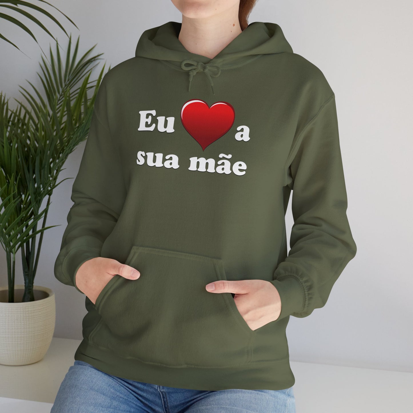 Eu ♥ a sua mãe - Unisex Heavy Blend™ Hooded Sweatshirt