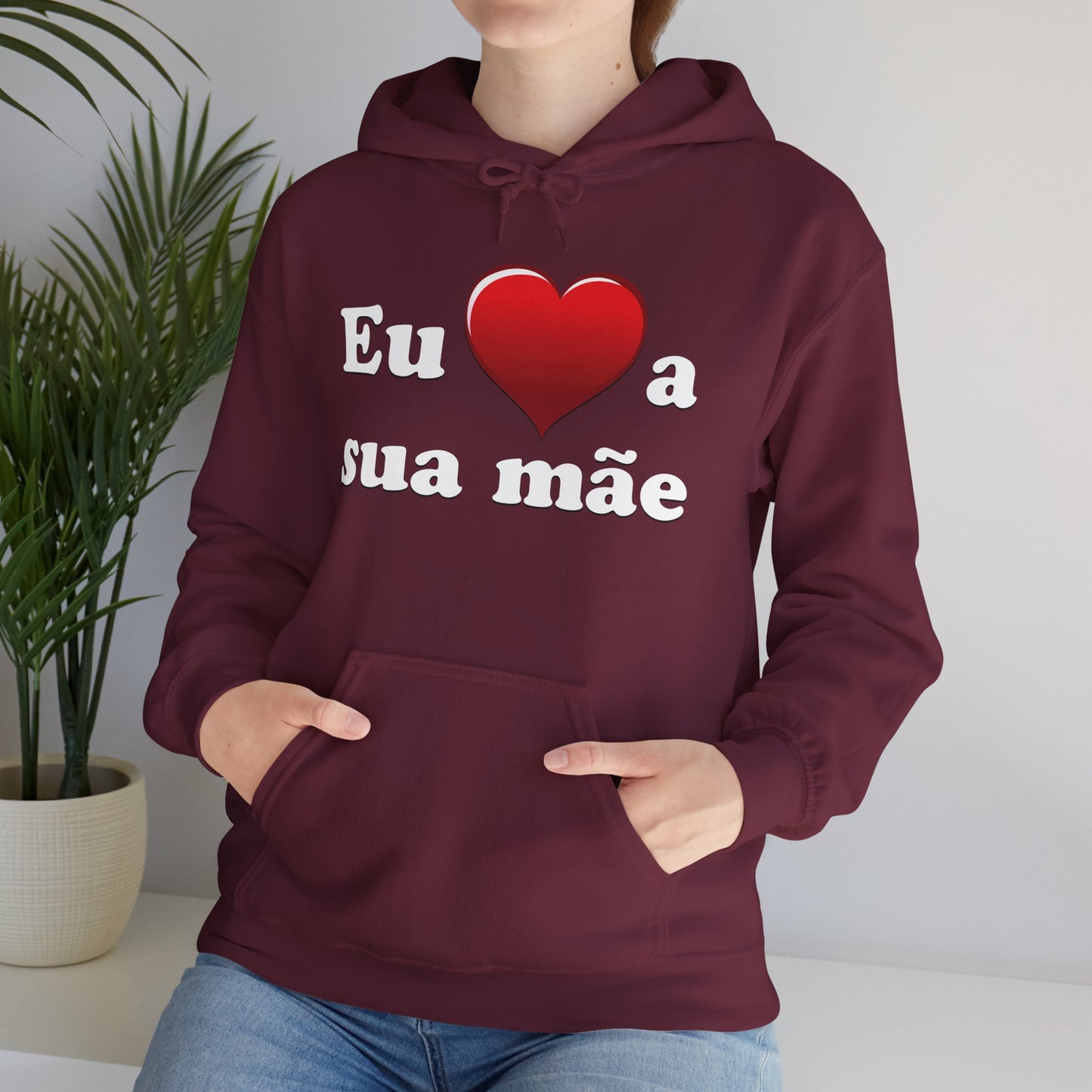 Eu ♥ a sua mãe - Unisex Heavy Blend™ Hooded Sweatshirt