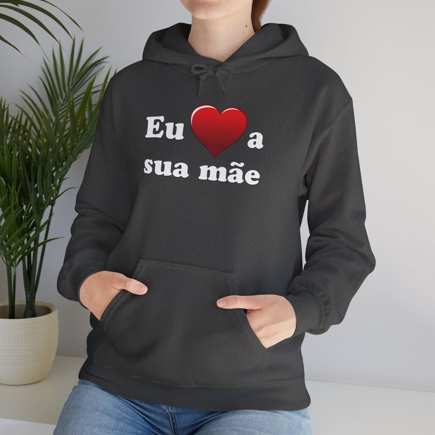 Eu ♥ a sua mãe - Unisex Heavy Blend™ Hooded Sweatshirt