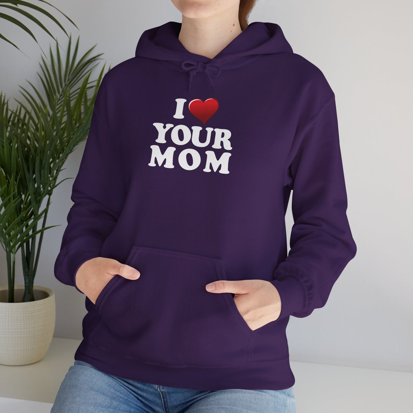 I ♥ Your Mom - Unisex Heavy Blend™ Hooded Sweatshirt