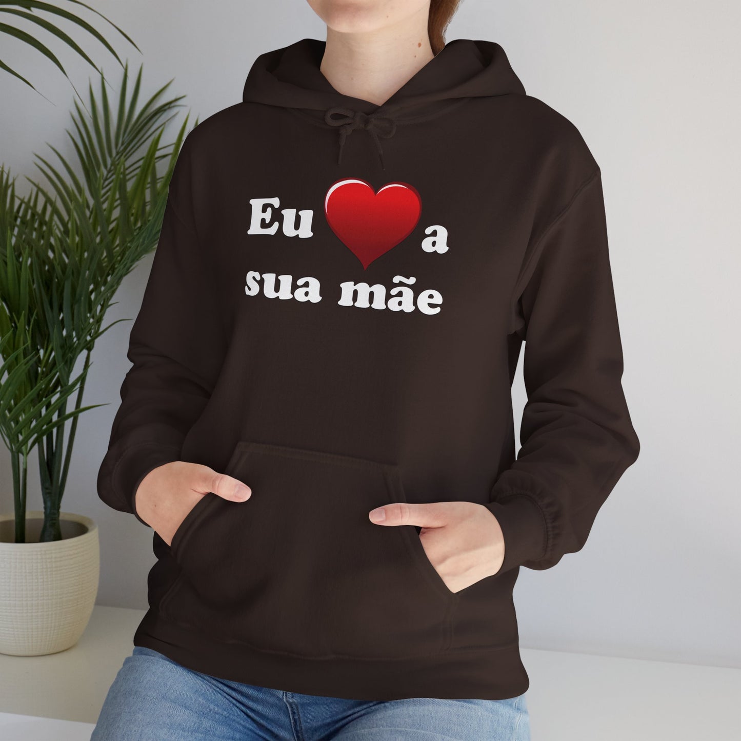 Eu ♥ a sua mãe - Unisex Heavy Blend™ Hooded Sweatshirt